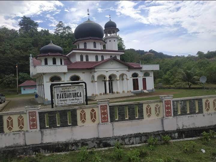 Mesjid Makdam Unga Gampong Keude Unga Kec Indra Jaya Aceh Jaya